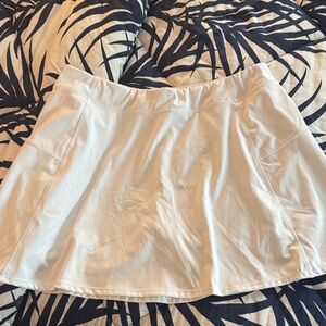 Talbots White Skort XL.  Great for tennis, golf or in place of shorts
